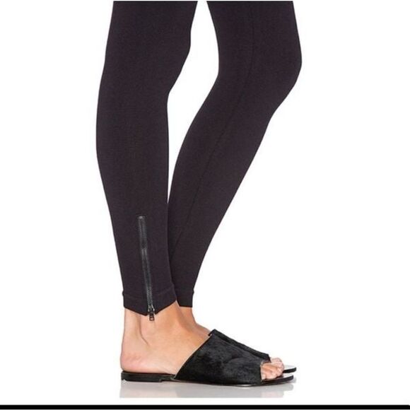 Spanx Look At Me Know Ankle Zip Leggings/Tights Size Medium - Picture 2 of 6